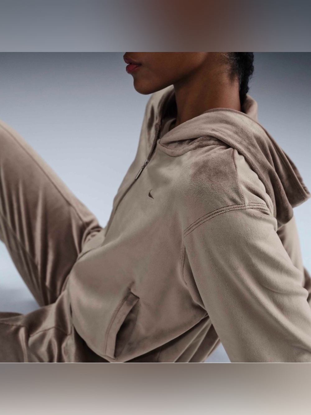 Bundle Nike Chill Knit Women's Velour Full-Zip Hoodie & Velour Trousers Size M - Picture 14 of 16